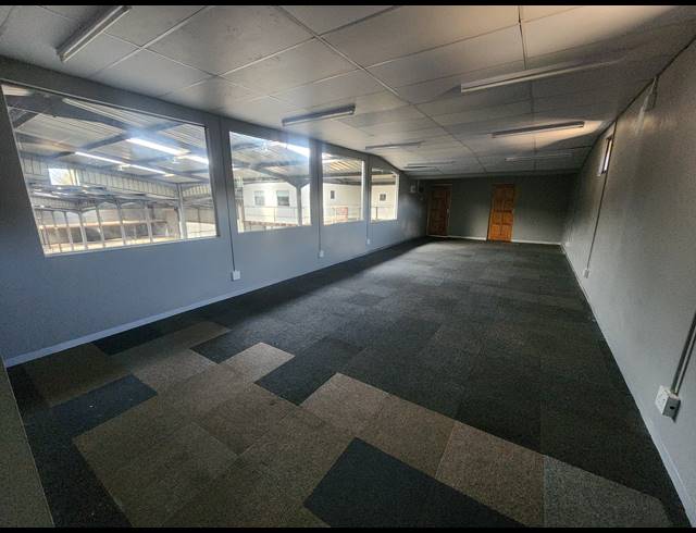 1,200M² WAREHOUSE TO LET IN WADEVILLE